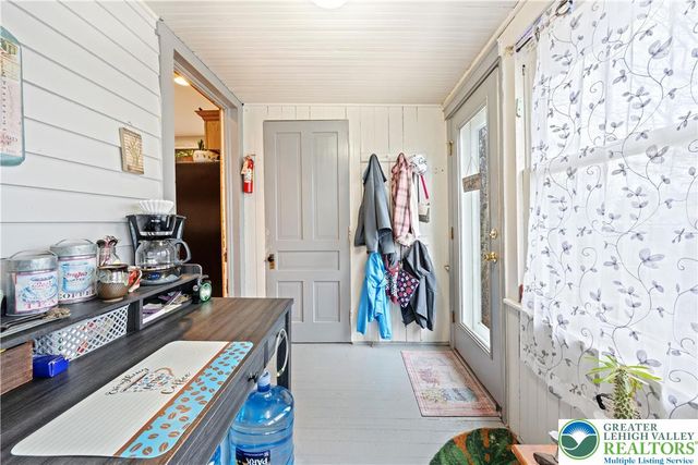 106 N Main Street, Nazareth Boro, PA 18064