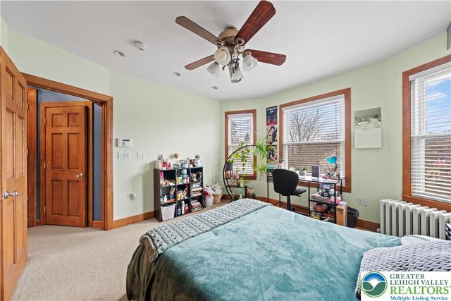 106 N Main Street, Nazareth Boro, PA 18064