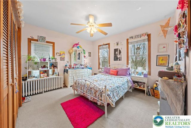 106 N Main Street, Nazareth Boro, PA 18064