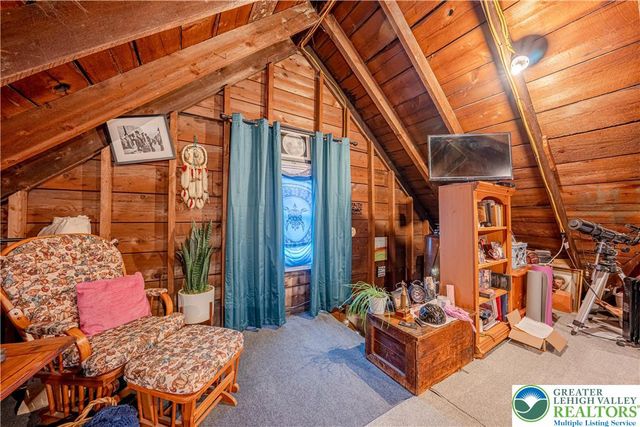 106 N Main Street, Nazareth Boro, PA 18064