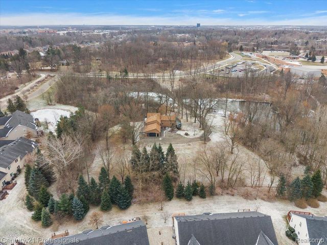 3185 Shimmons Road, Auburn Hills, MI 48326