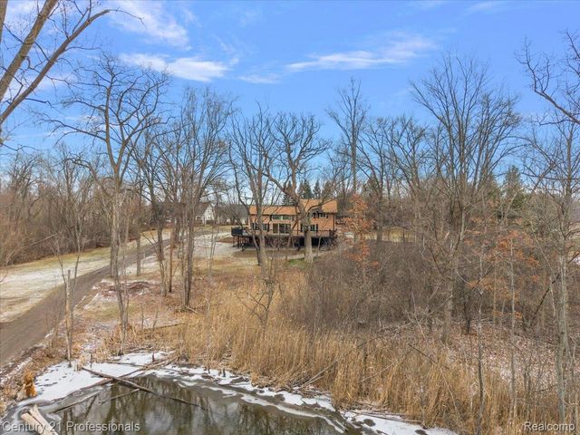 3185 Shimmons Road, Auburn Hills, MI 48326