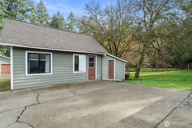 7601 25th Avenue E, Tacoma, WA 98404