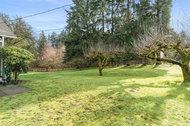 7601 25th Avenue E, Tacoma, WA 98404