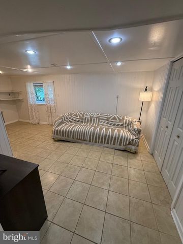 646 OLD DAM RD, Front Royal, VA 22630