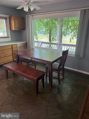 646 OLD DAM RD, Front Royal, VA 22630