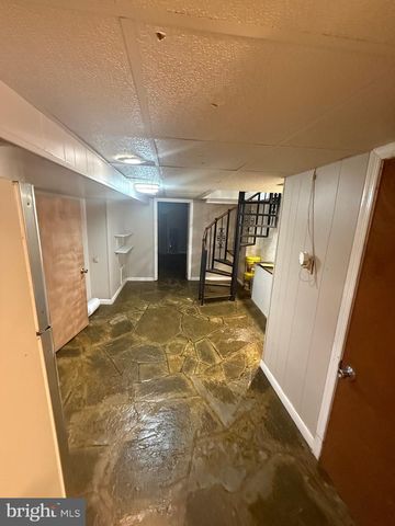 646 OLD DAM RD, Front Royal, VA 22630