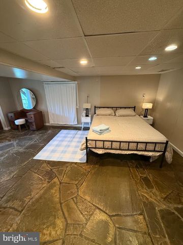 646 OLD DAM RD, Front Royal, VA 22630