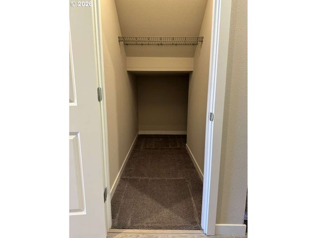 1941 Ne 12TH Ave, Battle Ground, WA 98604