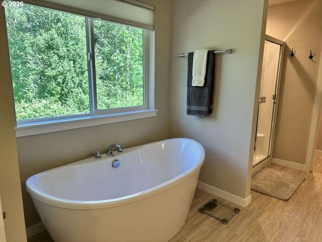 1941 Ne 12TH Ave, Battle Ground, WA 98604
