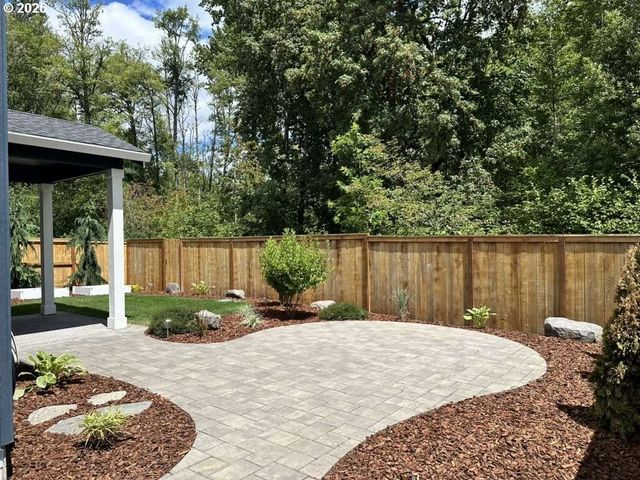 1941 Ne 12TH Ave, Battle Ground, WA 98604