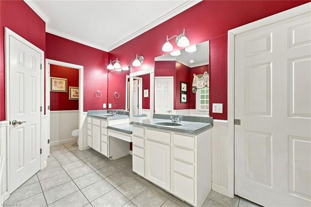 115 Whitley Mill Court, Clemmons, NC 27012