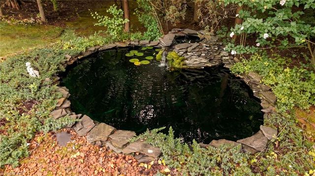 115 Whitley Mill Court, Clemmons, NC 27012