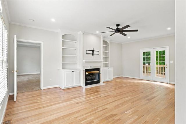 115 Whitley Mill Court, Clemmons, NC 27012