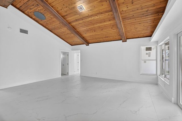 4701 NW 1st Place, Deerfield Beach, FL 33442