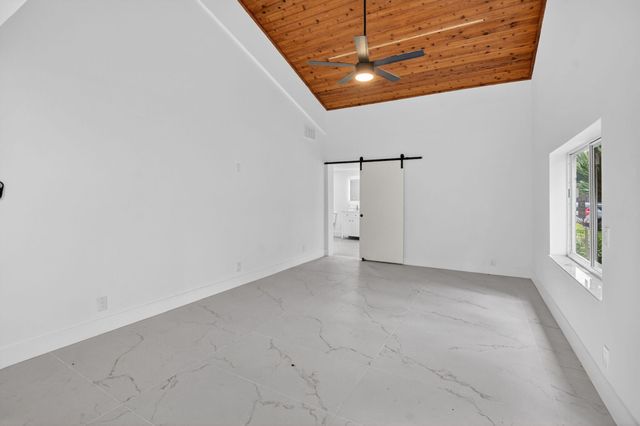 4701 NW 1st Place, Deerfield Beach, FL 33442