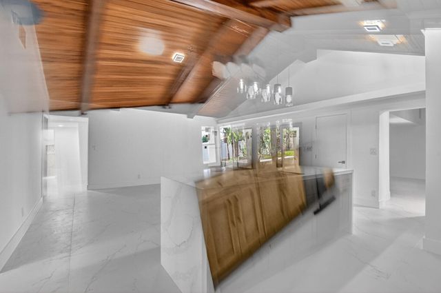 4701 NW 1st Place, Deerfield Beach, FL 33442