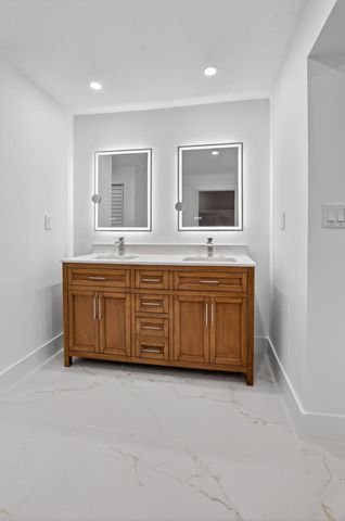 4701 NW 1st Place, Deerfield Beach, FL 33442