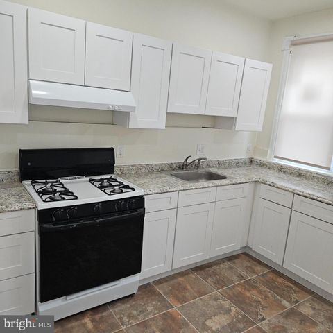2015 5TH STREET, Washington, DC 20001