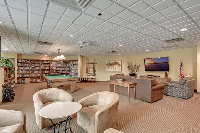 6500 Woodlake Drive 906, Richfield, MN 55423