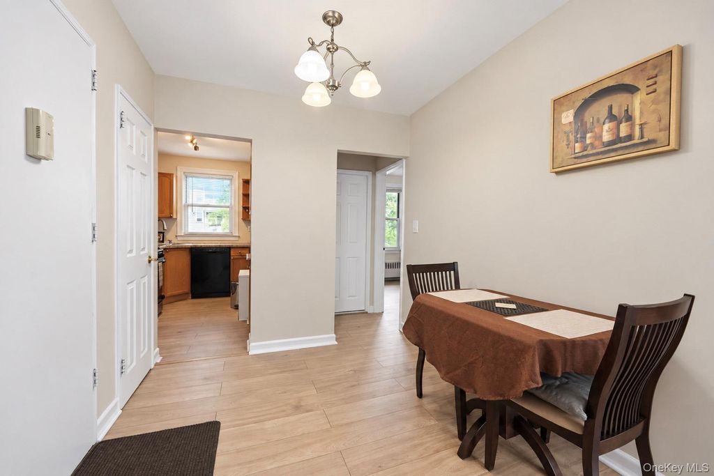 15 Winchester Avenue 2B, Yonkers, NY 10710 — photo 5