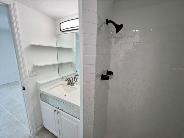 146 BOUNDARY BOULEVARD B101, Rotonda West, FL 33947