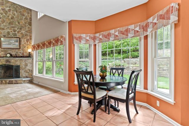 5995 BULL RD, Dover, PA 17315