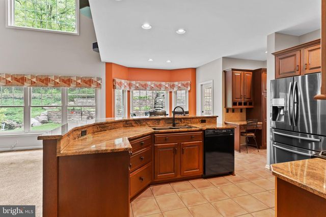 5995 BULL RD, Dover, PA 17315
