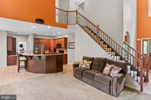 5995 BULL RD, Dover, PA 17315