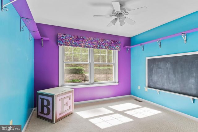5995 BULL RD, Dover, PA 17315