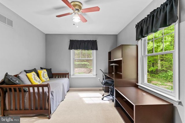 5995 BULL RD, Dover, PA 17315