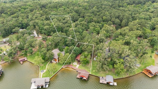 307 King Laurence Court, Scroggins, TX 75480