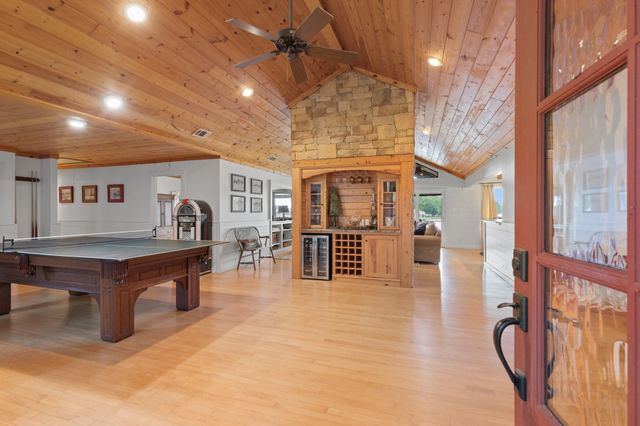 307 King Laurence Court, Scroggins, TX 75480