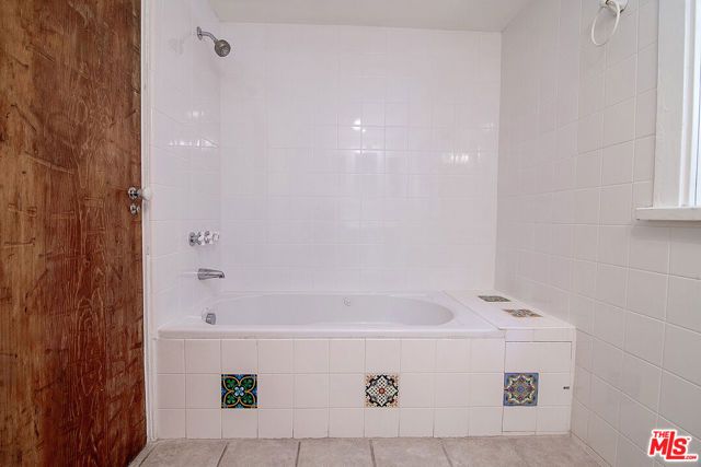 731 San Vicente Boulevard, Santa Monica, CA 90402