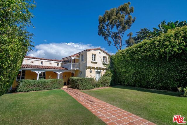 731 San Vicente Boulevard, Santa Monica, CA 90402