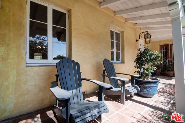 731 San Vicente Boulevard, Santa Monica, CA 90402