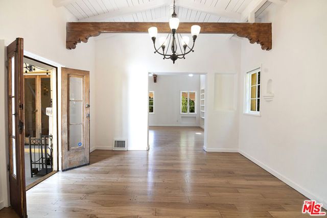 731 San Vicente Boulevard, Santa Monica, CA 90402