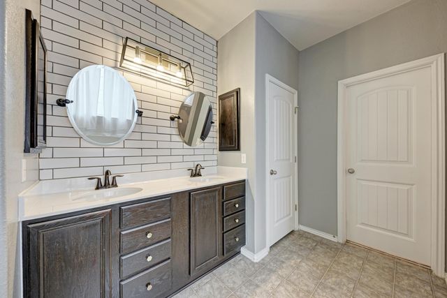 1412 Berlin LN, Austin, TX 78753