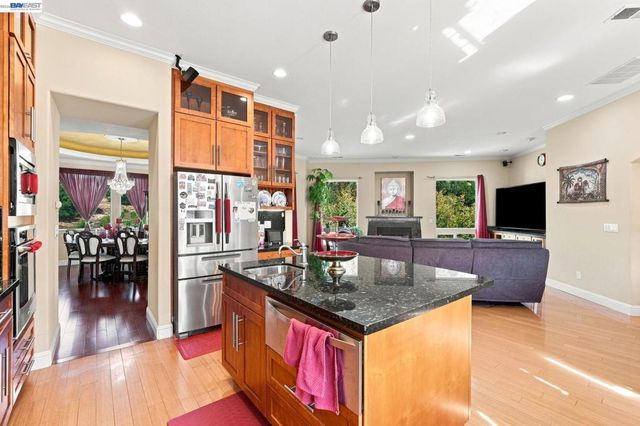 1769 Carmel Ct, Hayward, CA 94541