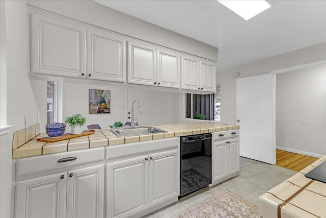 3310 Fleetwood Drive, San Bruno, CA 94066