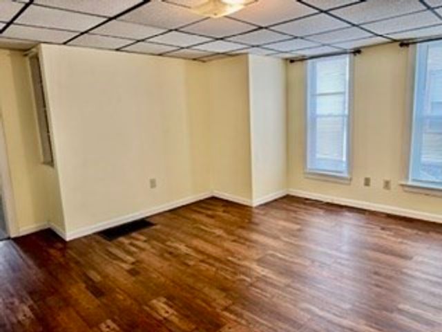 83 Lane St 1, Lowell, MA 01851
