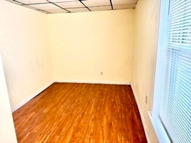 83 Lane St 1, Lowell, MA 01851