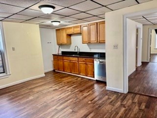83 Lane St 1, Lowell, MA 01851