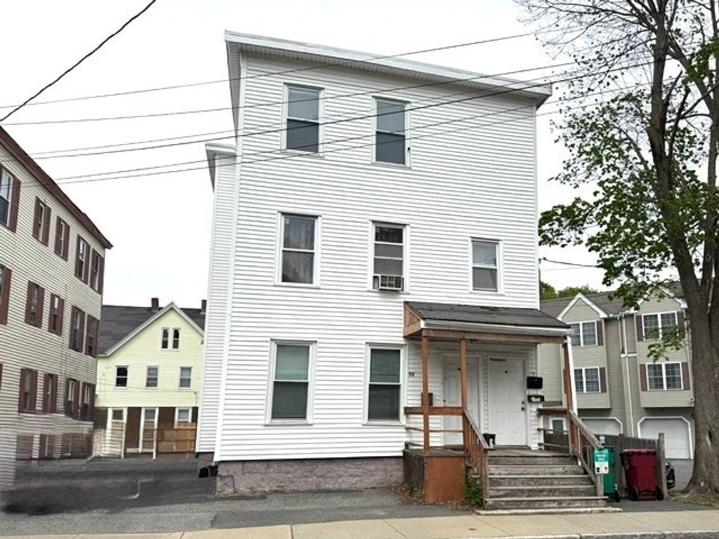 83 Lane St 1, Lowell, MA 01851