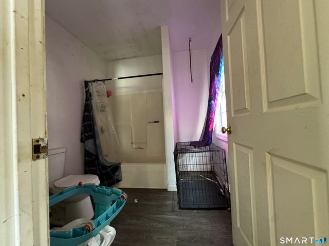 72 North Main Street, Norwich, CT 06360