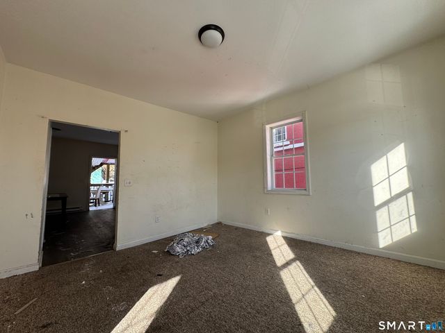 72 North Main Street, Norwich, CT 06360