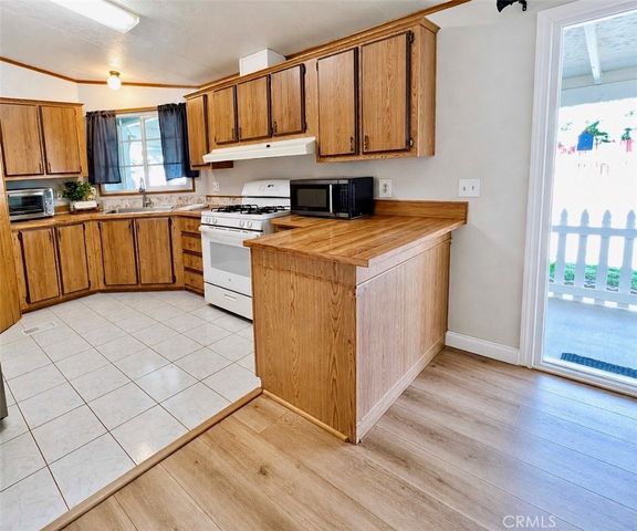 28111 Ellis Avenue, Menifee, CA 92585