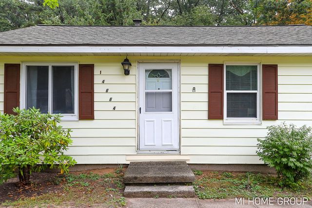 14664 154th Avenue, Grand Haven, MI 49417