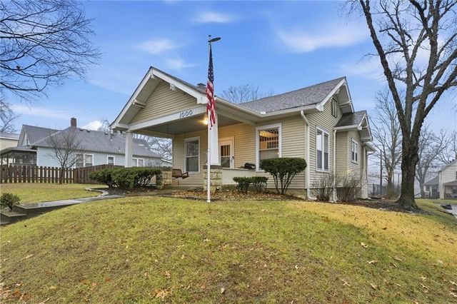 1000 5th Avenue, Leavenworth, KS 66048