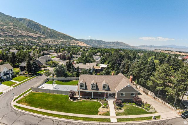 2148 E PINECREST LN, Sandy, UT 84092